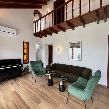 Chania Living Stories Villa With Piano Zewnętrze zdjęcie